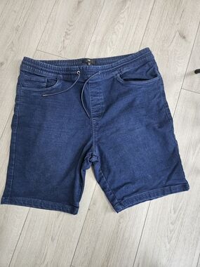 Tag Men's Dark Wash Denim Jogger Shorts Elastic Waist Drawstring Size XL🔥